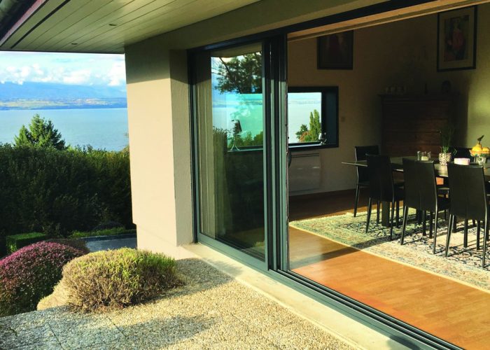 realisation-lef-anthy-sur-leman-fenetre-baie-vitree-coulissant-alu-1490x1180-6-scaled