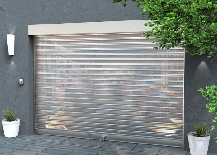 Rideau métallique microperforé